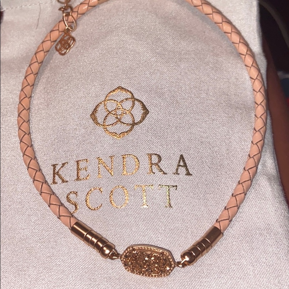 Kendra Scott Necklace